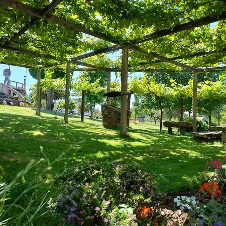 Casa Bartulo Ferienhaus Castrofeito