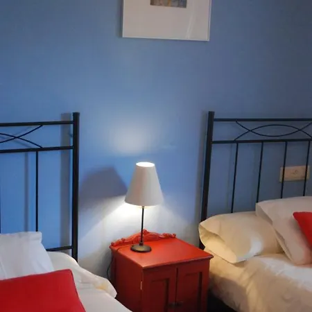 Casa Bartulo Кастрофейто